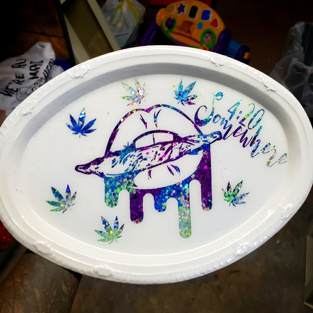 420 Rolling Tray